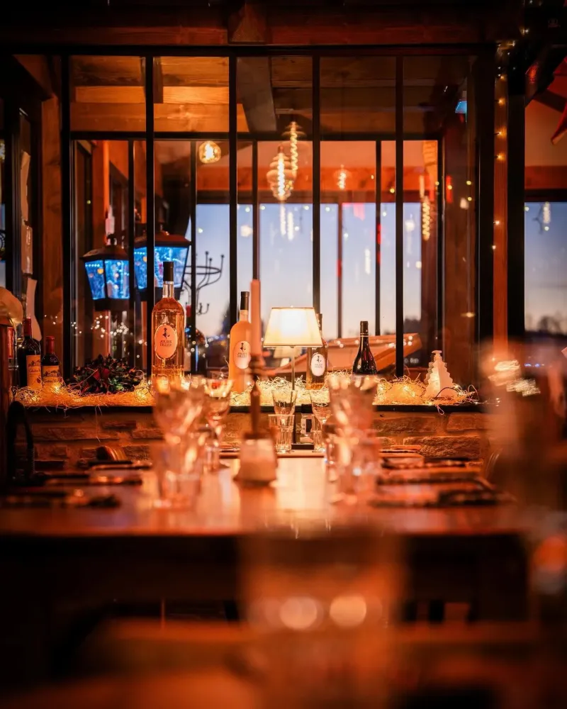 Restaurant lac près de Meuzac